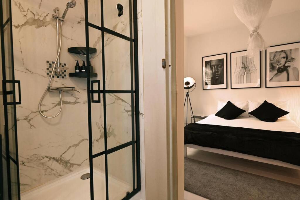 Stylish Duplex In The Heart Of Brussels Centre Apartment Bagian luar foto
